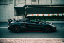 Load image into Gallery viewer, 2013-2016 Lamborghini Aventador LP700 Roadster Carbon Fiber Gas Cap Repalcement