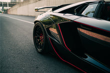 Load image into Gallery viewer, 2013-2016 Lamborghini Aventador LP700 Roadster Carbon Fiber Gas Cap Repalcement