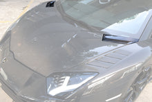 Load image into Gallery viewer, 2011-2021 Lamborghini Aventador LP700 LP740 Coupe Roadster Hood Vents