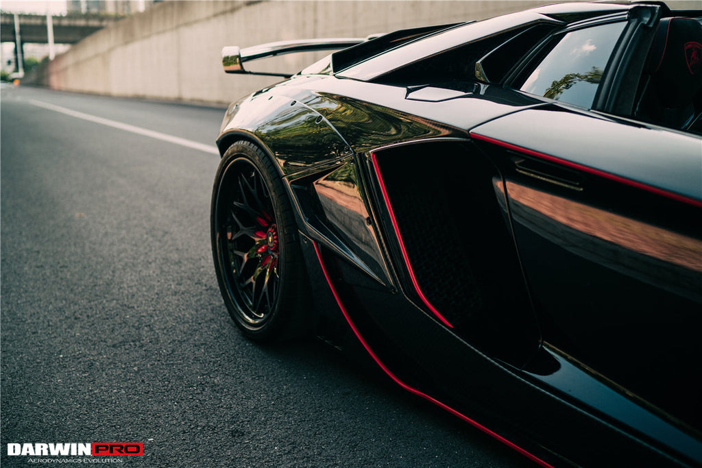 DarwinPRO 2011-2016 Lamborghini Aventador LP700 Roadster SV-BKSSII Style Carbon Fiber Aero Full Wide Body Kit