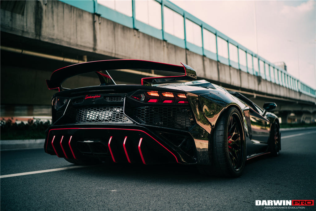 DarwinPRO 2011-2016 Lamborghini Aventador LP700 Roadster SV-BKSSII Style Carbon Fiber Aero Full Wide Body Kit