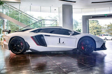 Load image into Gallery viewer, 2011-2016 Lamborghini Aventador LP700 Coupe Roadster BKSS Style Carbon Fiber Side Skirts Under Board