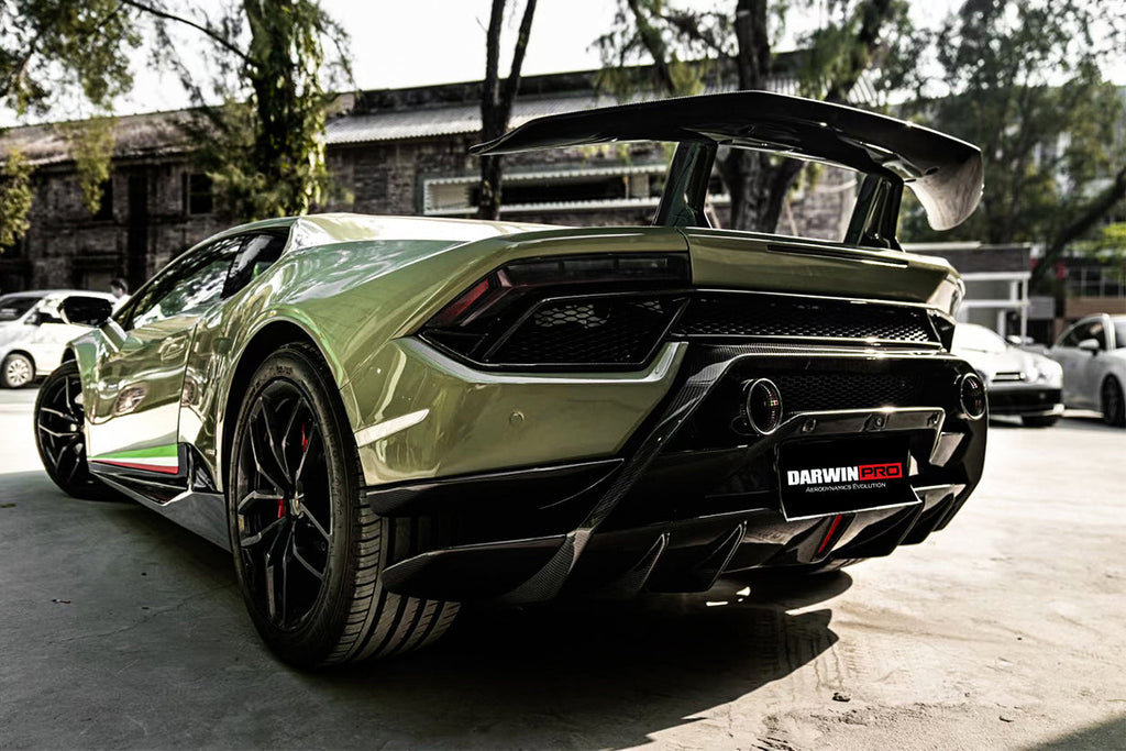 DarwinPRO 2015-2020 Lamborghini Huracan LP610 & LP580 Performante Style Partial Carbon Rear Bumper