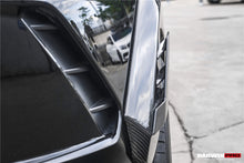 Load image into Gallery viewer, DarwinPRO 2018-2022 Lamborghini URUS iMP-Performance Carbon Fiber Rear Wide Fender Flares