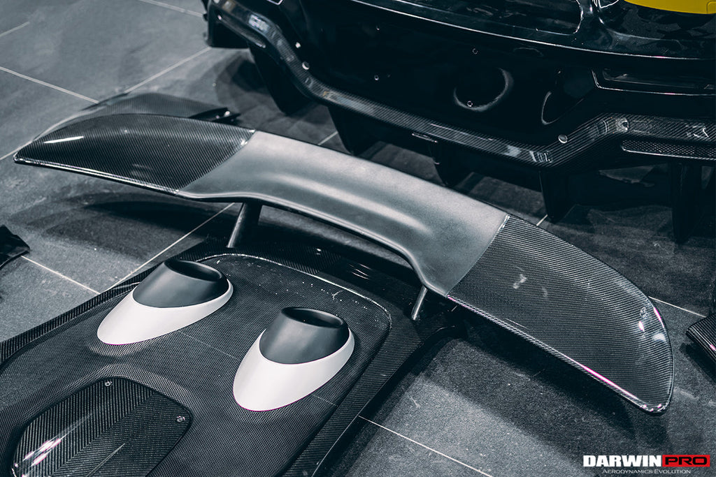 2015-2020 McLaren 540C & 570S & 570GT 600LT-Style Partial Carbon Fiber Rear Bumper with Diffuser  and Trunk Spoiler and Engine Trunk and Exhaust