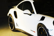 Load image into Gallery viewer, 2013-2019 Porsche 991 Turbo S OEM Style Carbon Fiber Quarter Panel Side Scoops