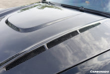 Load image into Gallery viewer, 2011-2014 porsche Cayenne 958.1 HM Style Carbon Fiber Hood