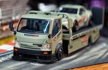 Load image into Gallery viewer, DarwinPRO Limited Edition 1:64 Scale Diecast Cutom Tow Trunk Model
