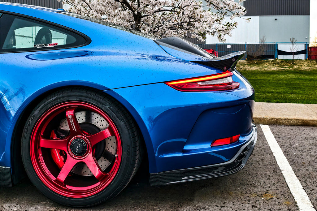 DarwinPRO 2017-2019 Porsche 911 991.2 GT3 Only BKSS Style Carbon Fiber Rear Lip Diffuser