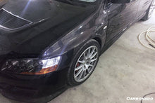 Load image into Gallery viewer, 2003-2006 Mitsubishi Evo 7/8/9 D1 Style Carbon Fiber Fender - Carbonado Aero