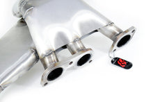 Load image into Gallery viewer, QuickSilver Ferrari 365 GTB 4 Daytona S2 (USA Spec) Stainless Steel Manifolds 1970-1974