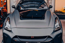 Load image into Gallery viewer, 2009-2016 Nissan GTR R35 CBA/DBA LII Style Carbon Fiber Hood - Carbonado
