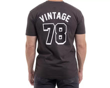 Load image into Gallery viewer, HRE Men's Team Player Tee - Coal