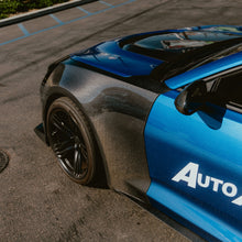 Load image into Gallery viewer, 2017-2025 Chevy Camaro ZL1 OEM Gloss Carbon Fiber Fenders