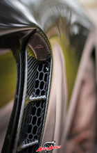 Load image into Gallery viewer, 2018-2023 Ford Mustang GT350 Style Carbon Fiber Fenders (Pair)