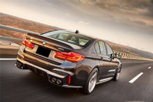 Load image into Gallery viewer, 2018-2023 BMW F90 M5 D3 Style Carbon Fiber Turnk Spoiler - Carbonado