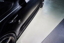 Load image into Gallery viewer, 2018-2023 BMW F90 M5 D3 Style Carbon Fiber Side Skirts - Carbonado Aero
