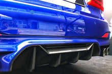 Load image into Gallery viewer, 2018-2023 BMW F90 M5 MP Style Carbon Fiber Rear Diffuser - Carbonado
