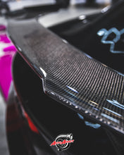 Load image into Gallery viewer, 2010-2015 Chevy Camaro ZL1 1LE Full Carbon Fiber 1pc Rear Spoiler Style