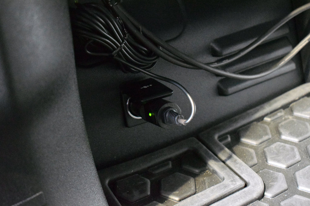 QuickSilver Land Rover Defender P300 and P400 E 90 OR 110 Sport System with Sound Architect 2021+