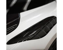 Load image into Gallery viewer, Vorsteiner Silverstone Edition Carbon Fiber Aero Front Fenders w/ Integrated Vents McLaren 720S Spider 2017+