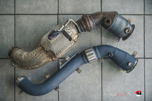 Load image into Gallery viewer, QuickSilver McLaren 570GT Ceramic Coated Catalyst Replacement Pipes 2016+