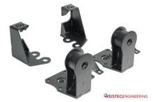 Load image into Gallery viewer, Weistec Can-Am Maverick X3 Spare Axle Mount Driver Side