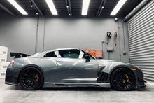 Load image into Gallery viewer, 2008-2021 Nissan GTR R35 CBA/DBA/EBA VA Style Side Skirts - Carbonado