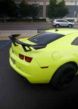 Load image into Gallery viewer, 2010-2015 Chevy Camaro ZL1 1LE Full Carbon Fiber 1pc Rear Spoiler Style