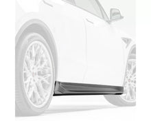 Load image into Gallery viewer, Vorsteiner Glossy Carbon Fiber PP 2x2 Aero Side Skirts Tesla Model Y 2020+