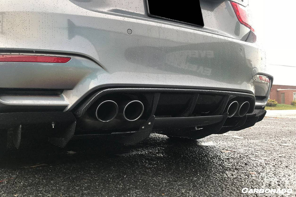 2014-2020 BMW M3 F80 M4 F82 VA Style Carbon Fiber Rear Diffuser w/ Lip - Carbonado Aero