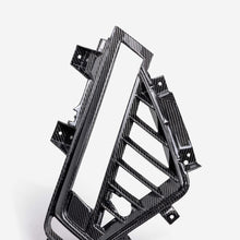 Load image into Gallery viewer, 2022-2024 Cadillac CT5-V Blackwing Gloss Carbon Fiber Side Grilles (Pair)