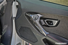 Load image into Gallery viewer, 2015-2019 Lamborghini Huracan LP610  LP580  EVO OEM Style Autoclave Carbon Fiber Door Handle