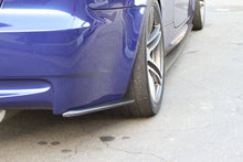 Load image into Gallery viewer, 2008-2012 BMW M3 E90/E92/E93 ET Style Carbon Fiber Rear Bumper Splitter Caps - Carbonado