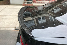 Load image into Gallery viewer, 2014-2020 BMW F82 M4 Coupe D3 Style Carbon Fiber Trunk Spoiler - Carbonado