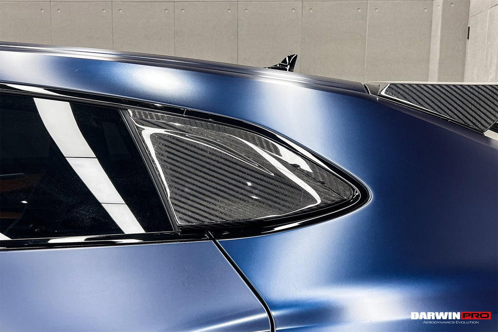 DarwinPRO 2018-2025 Lamborghini URUS BKSS Carbon Fiber Side Quarter Window Scoops