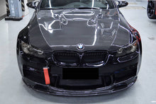 Load image into Gallery viewer, 2008-2011 BMW M3 E92 &amp; E93 DP Style Hood - Carbonado