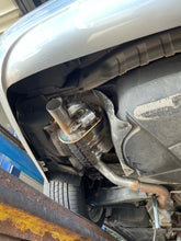 Load image into Gallery viewer, UNIVERSAL VALVED MUFFLER KIT
