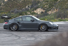 Load image into Gallery viewer, 2009-2012 Porsche 911 997.2 Turbo &amp; S DE Style Wide Body Fender Flare - Carbonado
