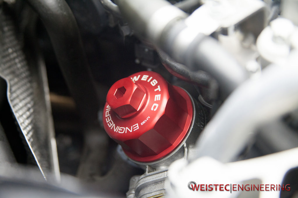 Weistec Billet Oil Filter Cap, M133, Red Mercedes-Benz A45 AMG CLA45 AMG GLA45 AMG