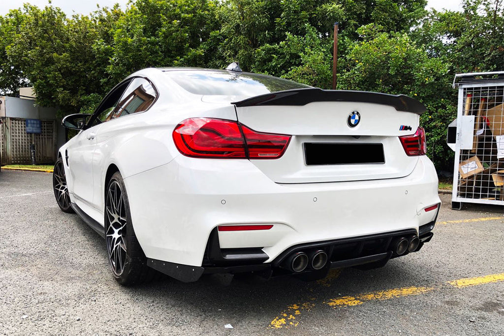 2014-2020 BMW M4 F82 VRS Style Carbon Fiber Trunk Spoiler - Carbonado