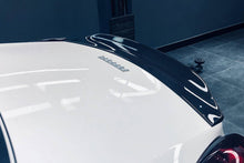 Load image into Gallery viewer, 2009-2014 Ferrari California bkss style Carbon Fiber Turnk Spoiler - Carbonado