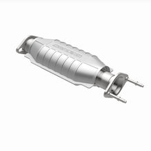 Load image into Gallery viewer, MagnaFlow Conv DF 98-00 Kia Sportage Rear