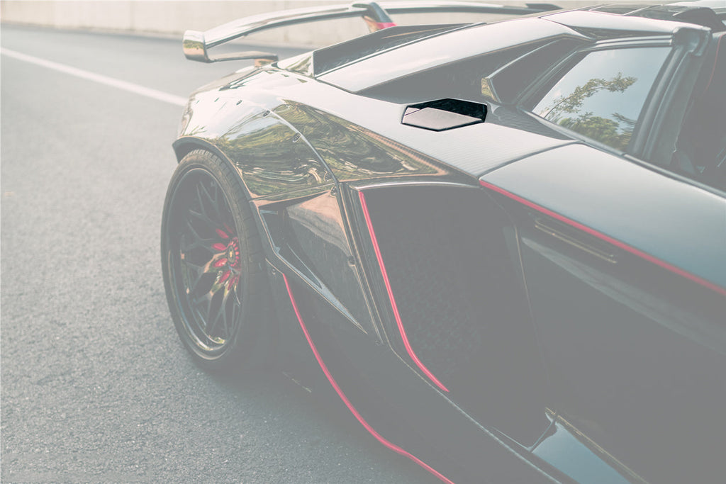 2013-2016 Lamborghini Aventador LP700 Roadster Carbon Fiber Gas Cap Repalcement - DarwinPRO Aerodynamics