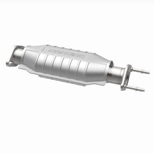 Load image into Gallery viewer, MagnaFlow Conv DF 98-00 Kia Sportage Rear