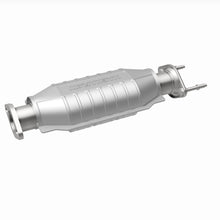 Load image into Gallery viewer, MagnaFlow Conv DF 98-00 Kia Sportage Rear