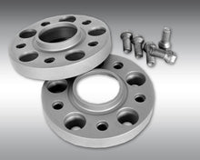 Load image into Gallery viewer, Novitec 15mm Aluminium Wheel Spacers for Ferrari California T 15-17