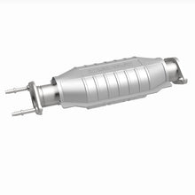 Load image into Gallery viewer, MagnaFlow Conv DF 98-00 Kia Sportage Rear