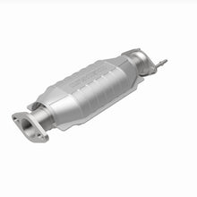 Load image into Gallery viewer, MagnaFlow Conv DF 98-00 Kia Sportage Rear