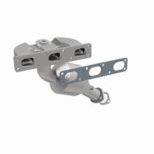 Load image into Gallery viewer, Magnaflow Conv DF BMW 3 99-00 Rear